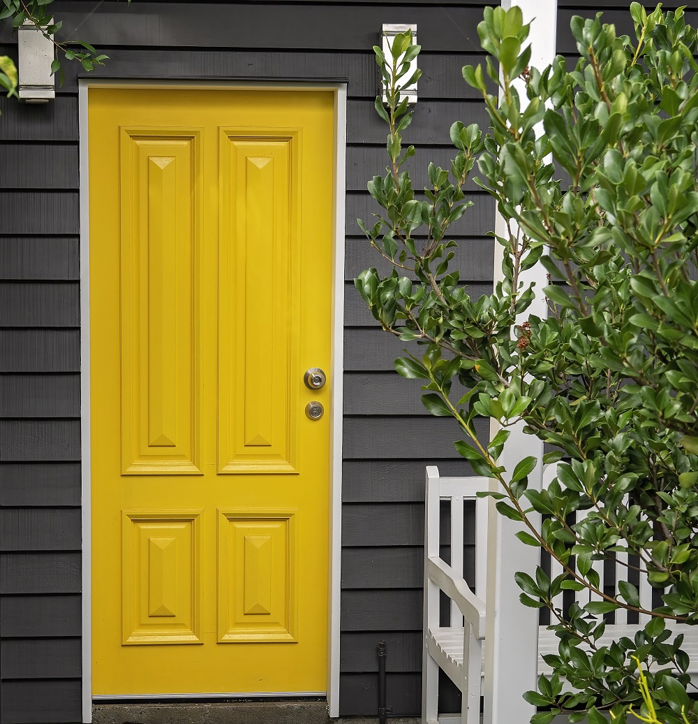 7 Quick and Easy Curb Appeal Tips You Can Use to Sell Your Home FAST