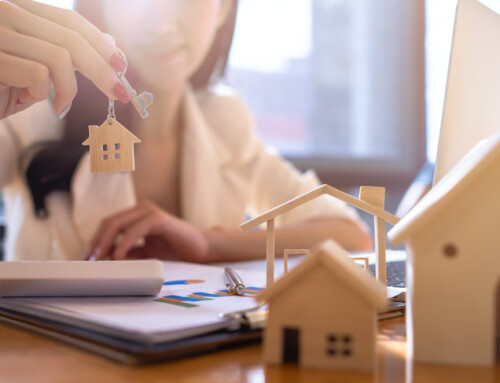 ARMs vs. Fixed-Rate Mortgages: Which is Right for You?